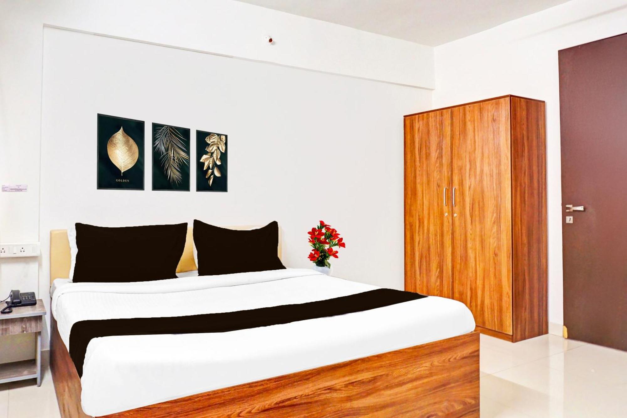 Super Collection O Baner Formerly Seven Hills Dapuri Luaran gambar